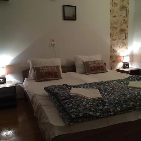 Vendégház Casa Julius